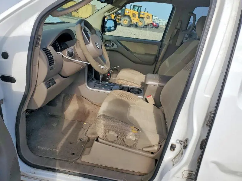 2010 NISSAN PATHFINDER S FE+  