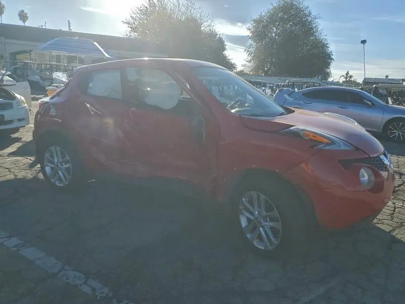 2016 NISSAN JUKE S  