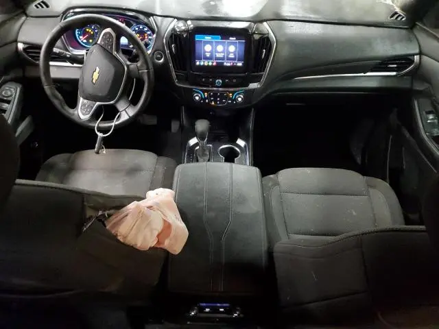 2023 CHEVROLET TRAVERSE LT  