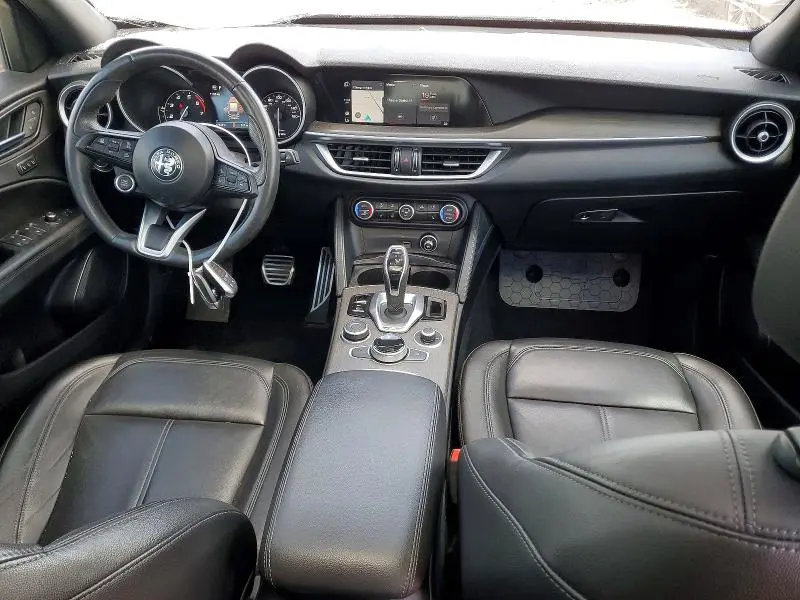 2022 ALFA ROMEO STELVIO TI  