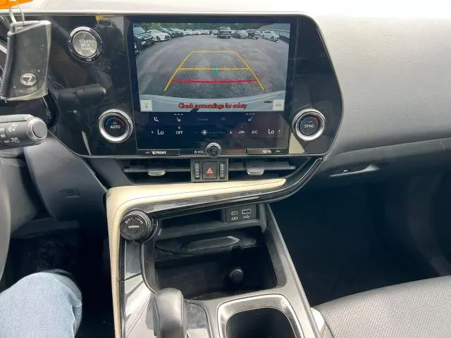 2022 LEXUS NX 250  