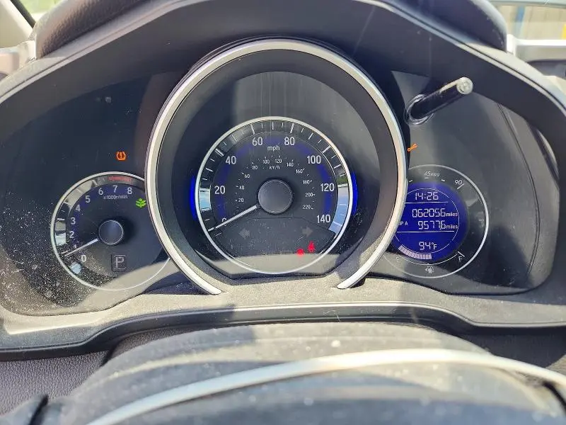 2015 HONDA FIT LX  