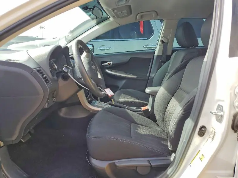 2013 TOYOTA COROLLA S  