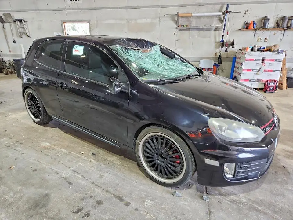 2011 VOLKSWAGEN GTI   