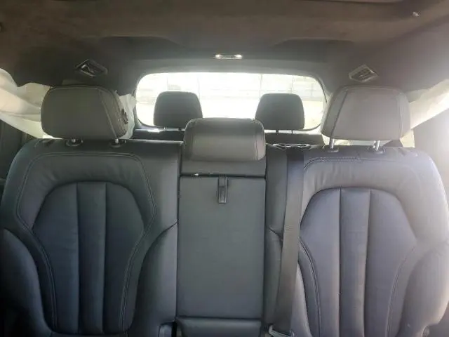 2020 BMW X7 M50I  