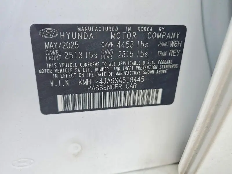 2025 HYUNDAI SONATA SE  