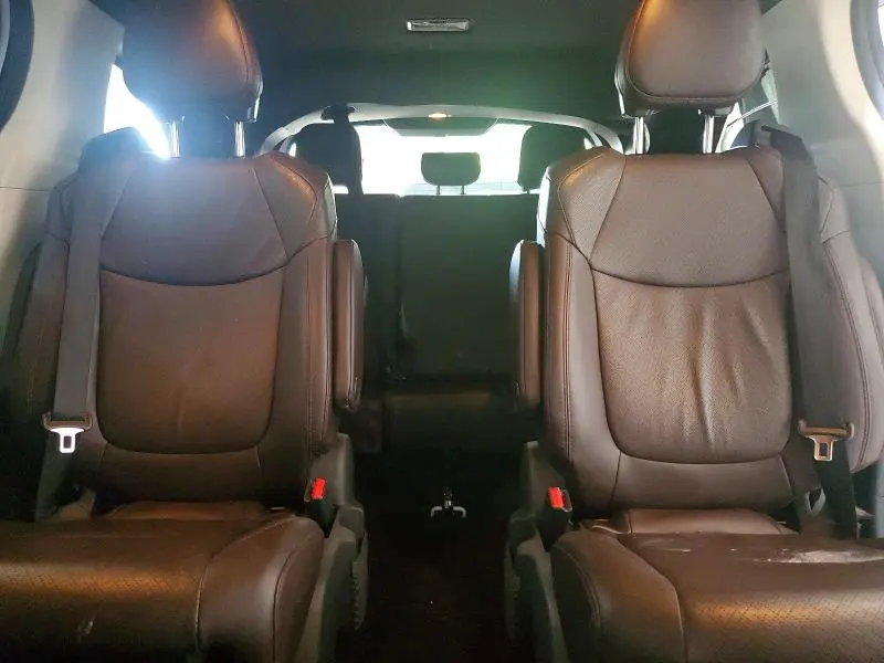 2024 TOYOTA SIENNA PLATINUM 7-PASSENGER  
