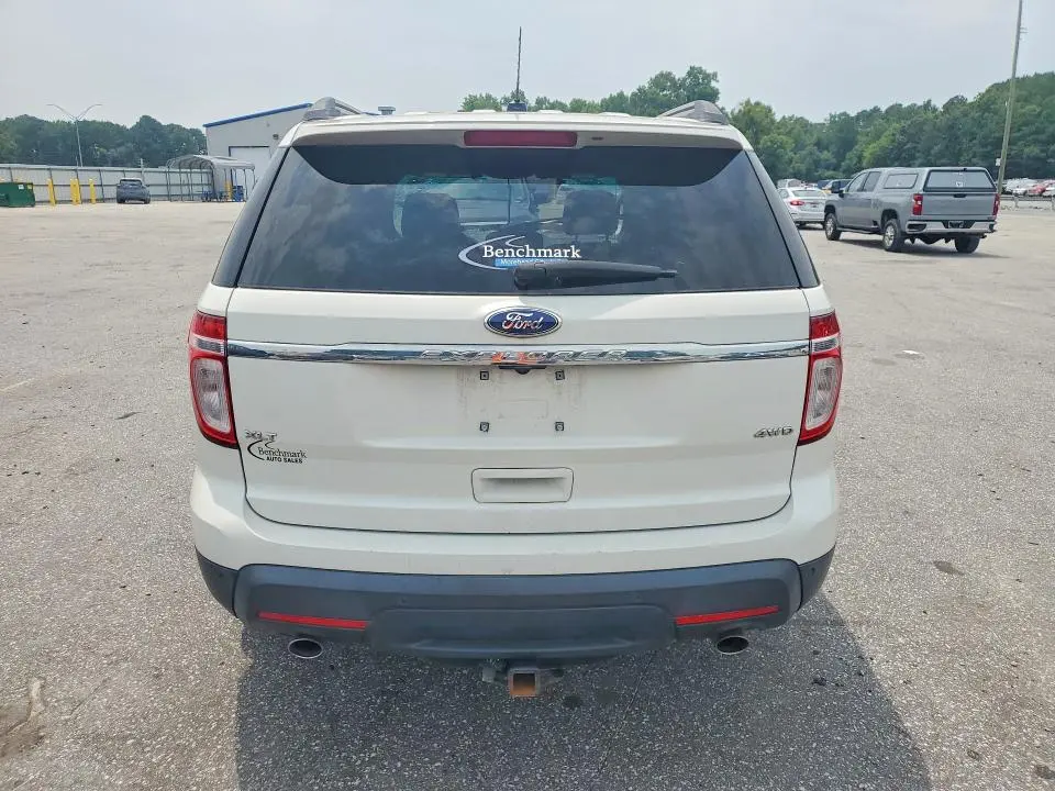 2011 FORD EXPLORER XLT  