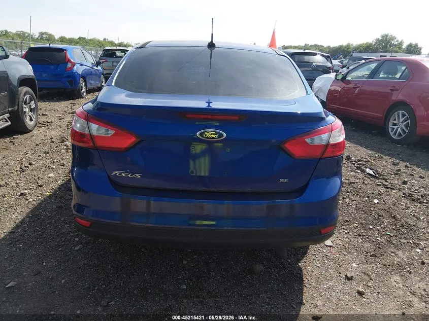 2012 FORD FOCUS SE