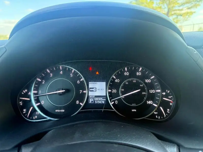 2017 NISSAN ARMADA SV  