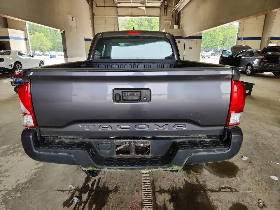 2016 TOYOTA TACOMA   