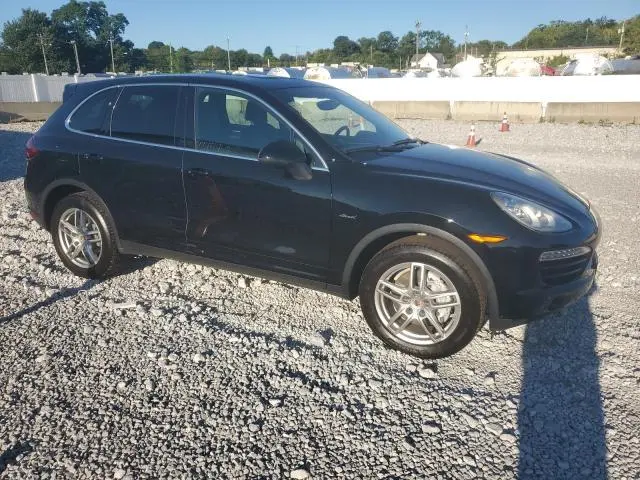 2014 PORSCHE CAYENNE   