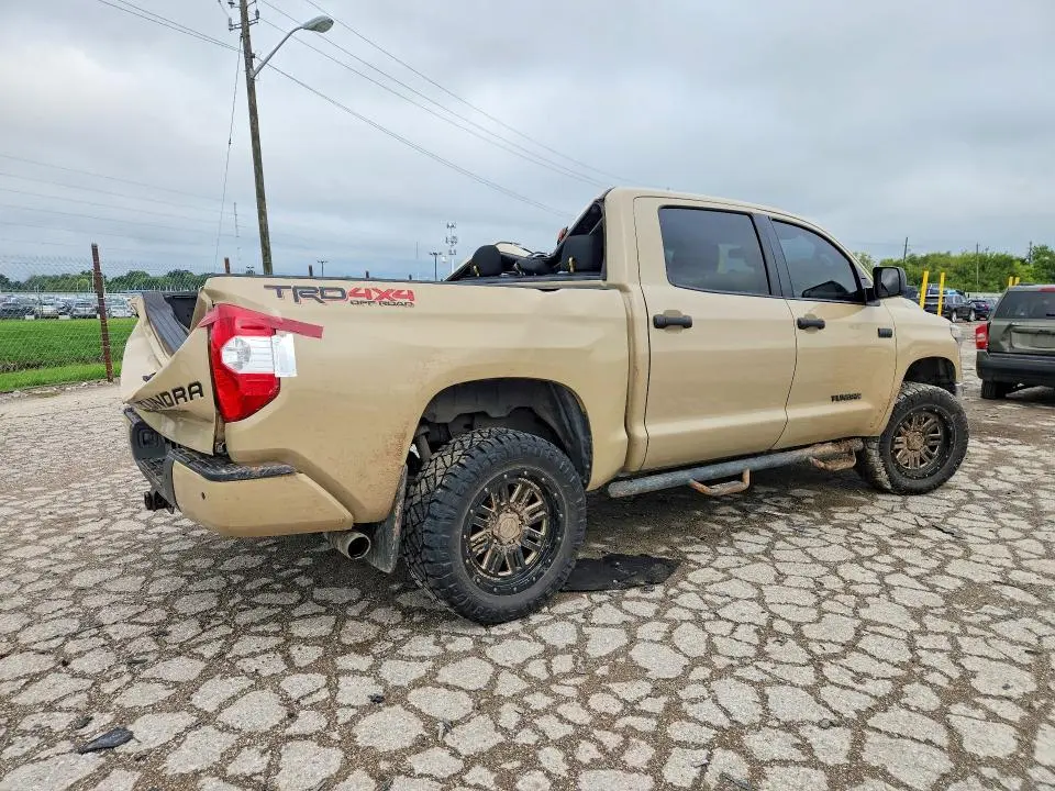 2020 TOYOTA TUNDRA SR5  