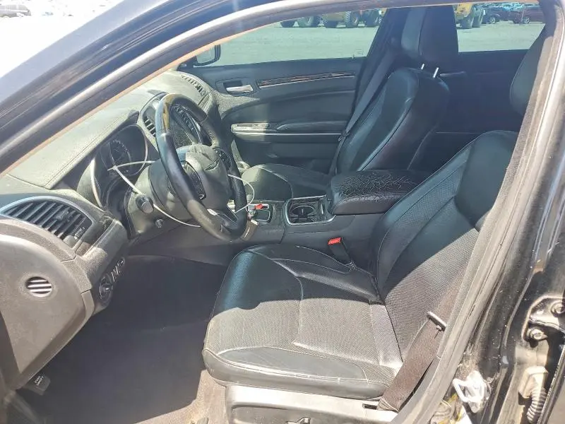 2016 CHRYSLER 300C   