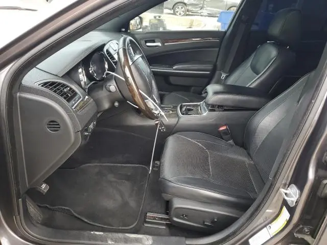 2013 CHRYSLER 300C   