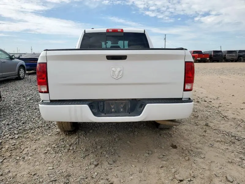 2020 RAM 1500 CLASSIC SLT  