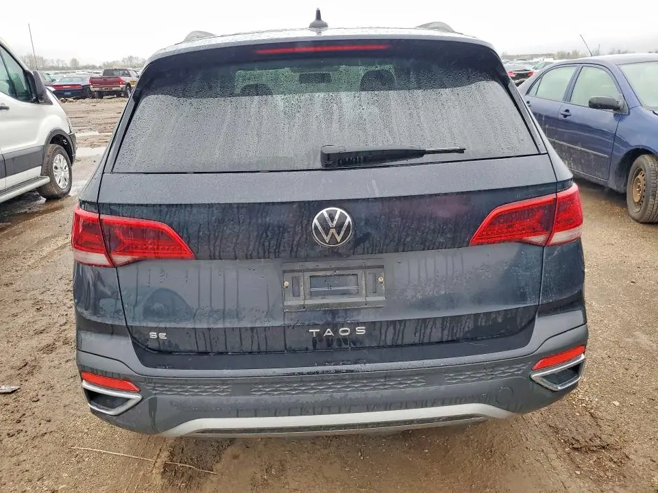 2022 VOLKSWAGEN TAOS SE  