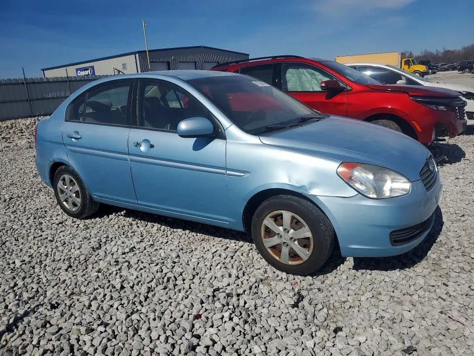 2010 HYUNDAI ACCENT GLS  