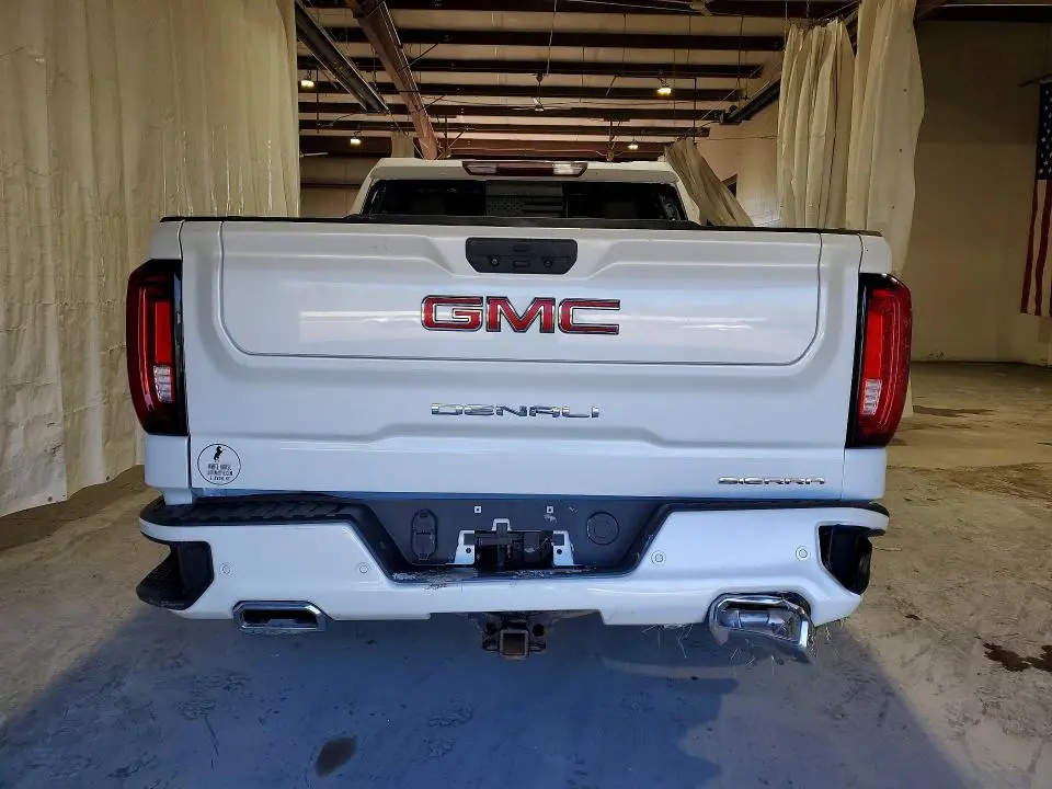 2021 GMC SIERRA K1500 DENALI  