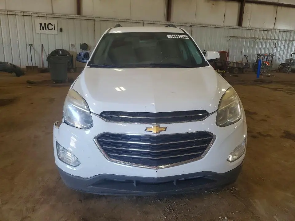 2017 CHEVROLET EQUINOX LT  