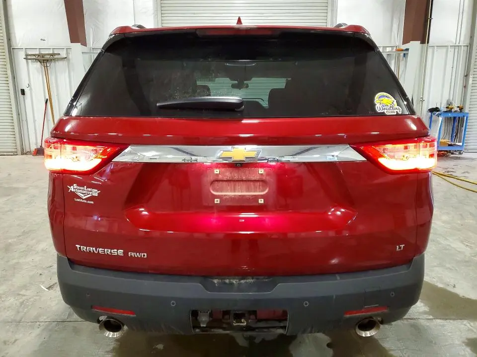 2020 CHEVROLET TRAVERSE LT  