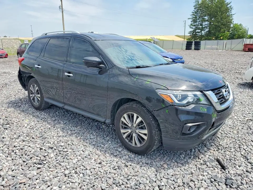 2019 NISSAN PATHFINDER SL  