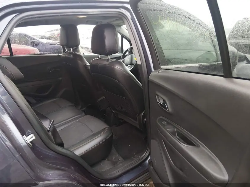 2019 CHEVROLET TRAX LT