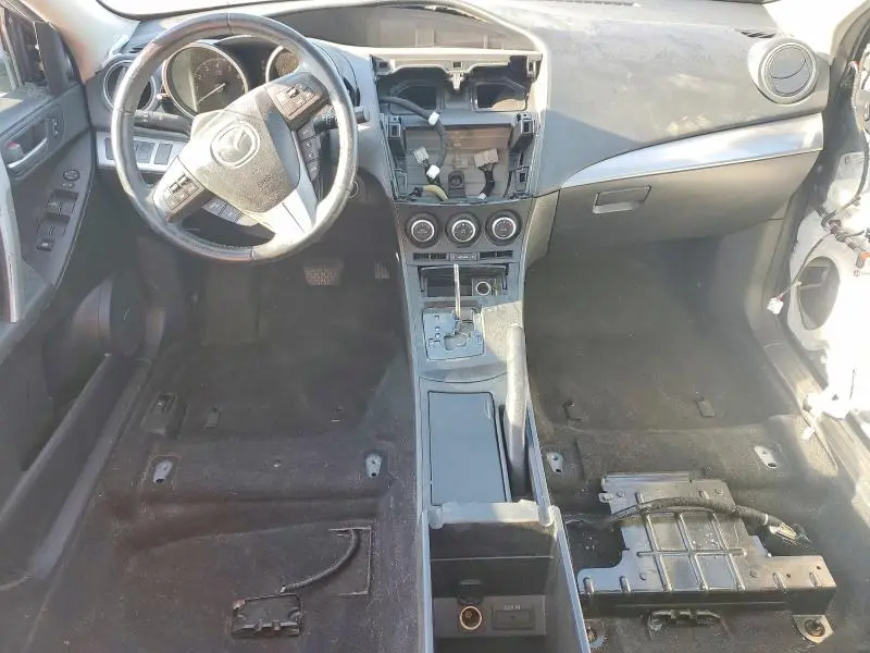 2012 MAZDA 3 S  