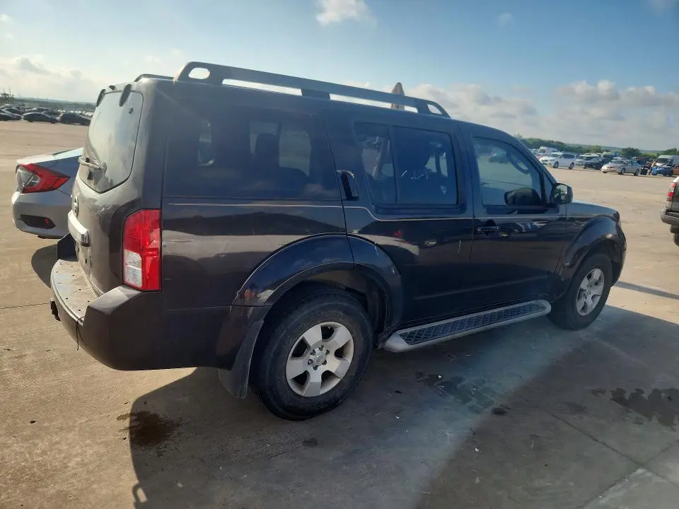2012 NISSAN PATHFINDER S  