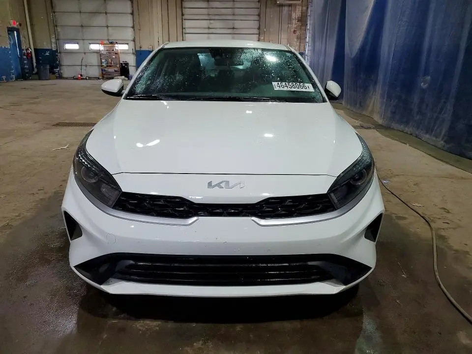 2024 KIA FORTE LX  