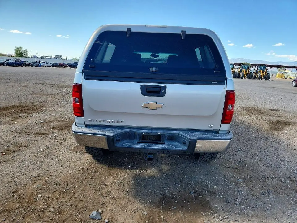 2011 CHEVROLET SILVERADO K1500 LT  
