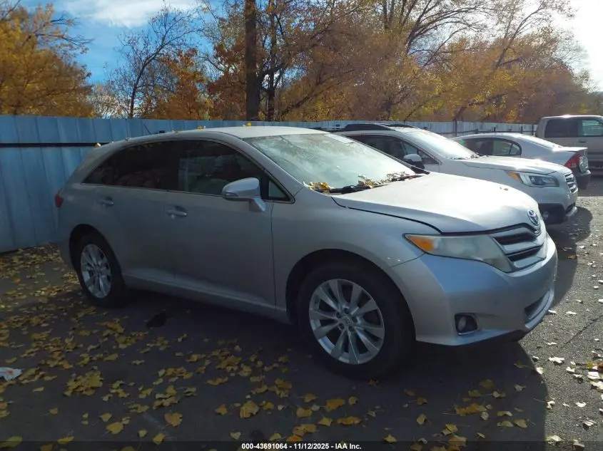 2013 TOYOTA VENZA LE