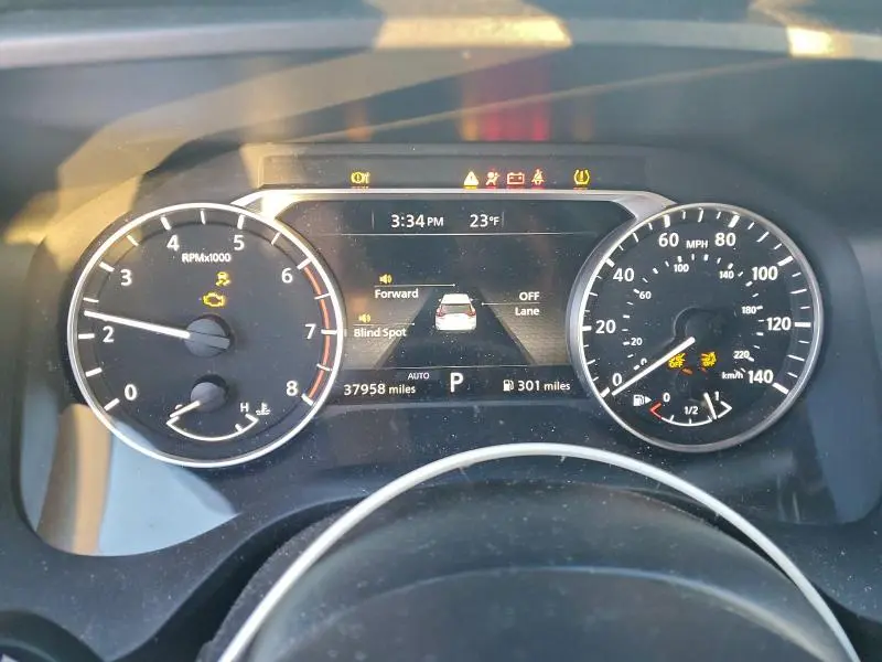 2024 NISSAN ROGUE SV  