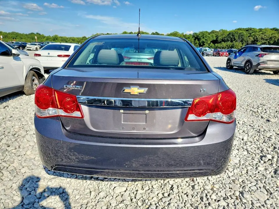2011 CHEVROLET CRUZE LT  