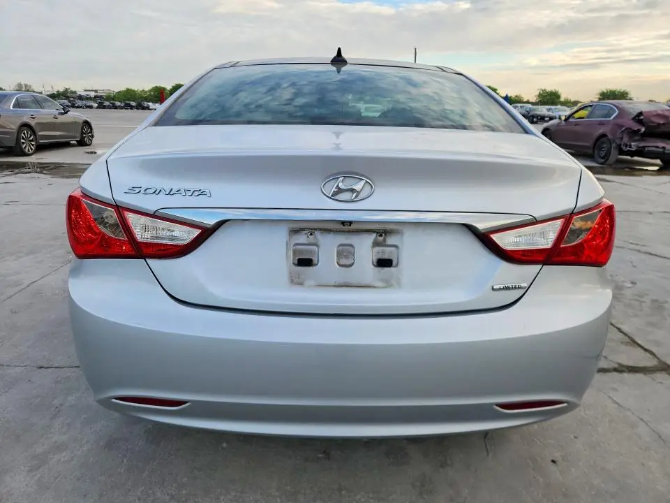 2012 HYUNDAI SONATA LIMITED  