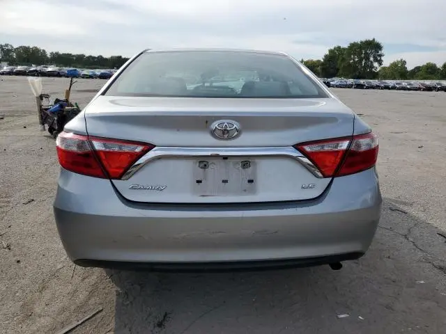 2016 TOYOTA CAMRY LE  