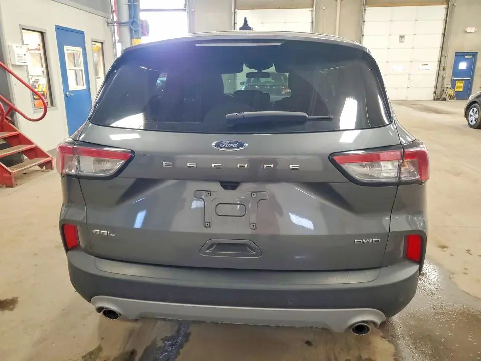 2022 FORD ESCAPE SEL  