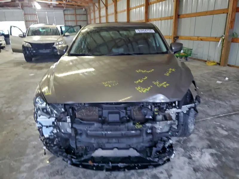 2015 MAZDA 3 TOURING  