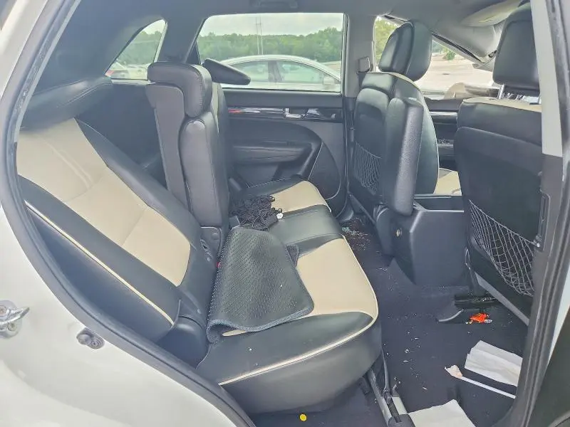2012 KIA SORENTO SX  
