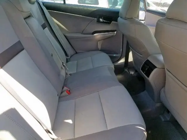 2012 TOYOTA CAMRY SE  