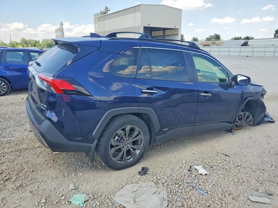 2022 TOYOTA RAV4 LIMITED  