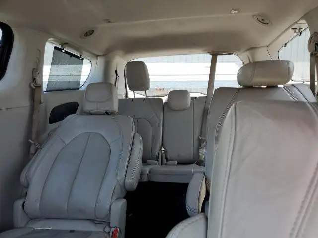 2017 CHRYSLER PACIFICA TOURING L  