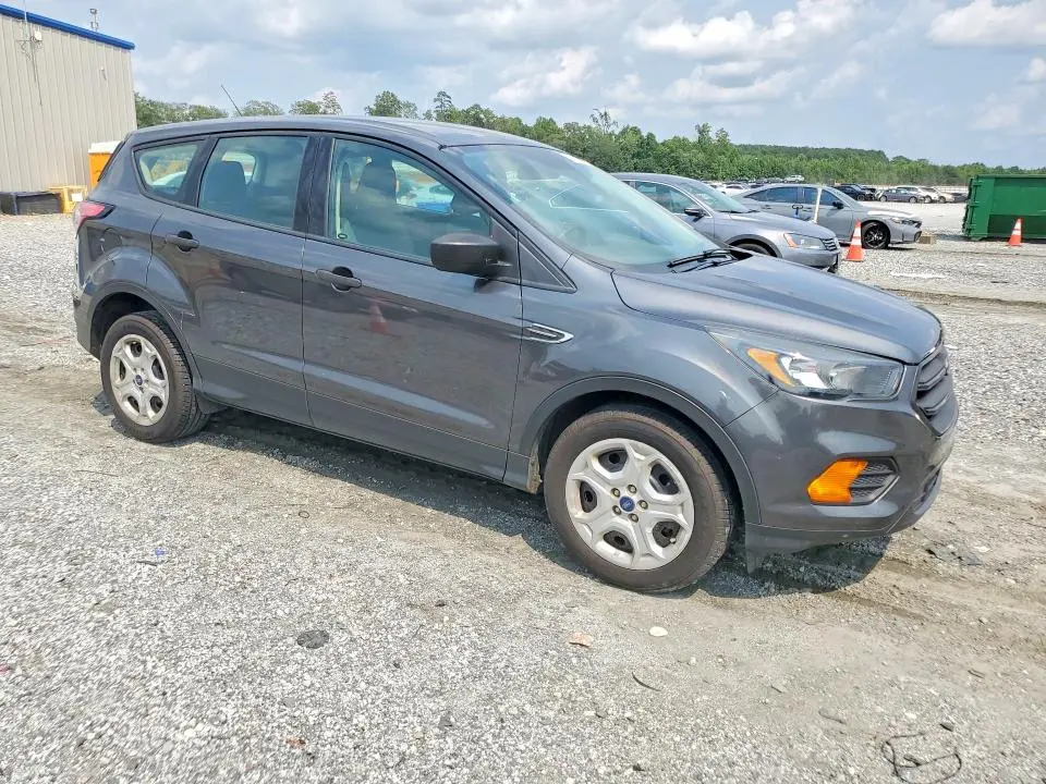 2018 FORD ESCAPE S  