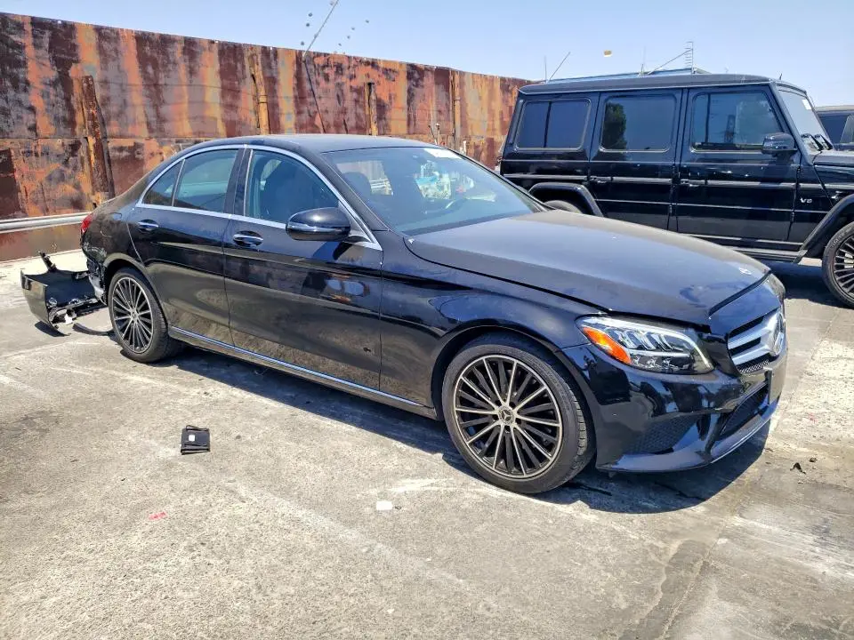 2020 MERCEDES-BENZ C 300  