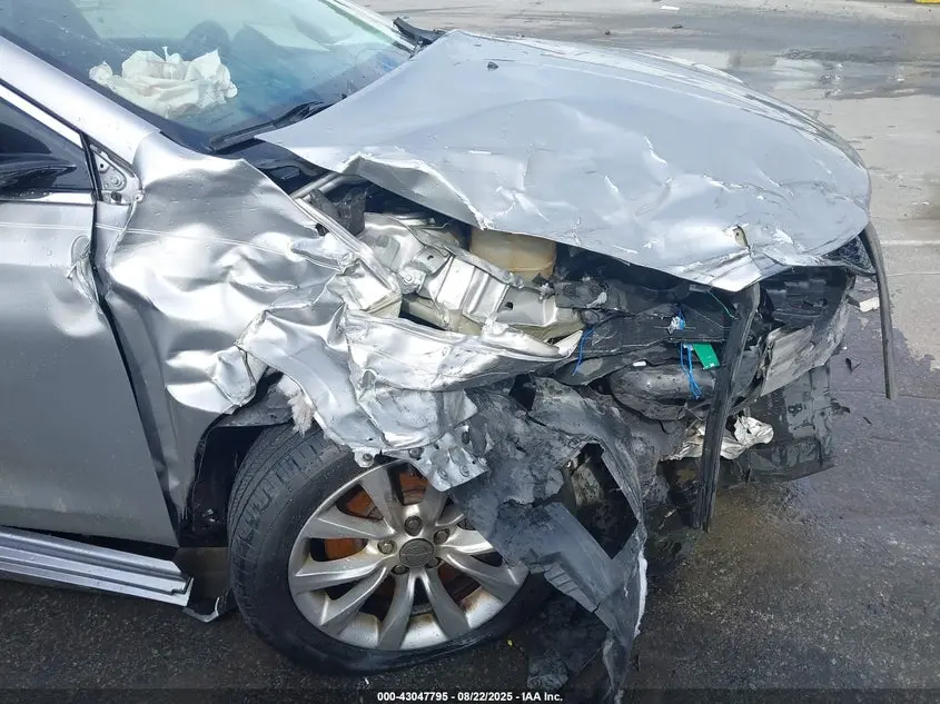 2016 CHRYSLER 200 C