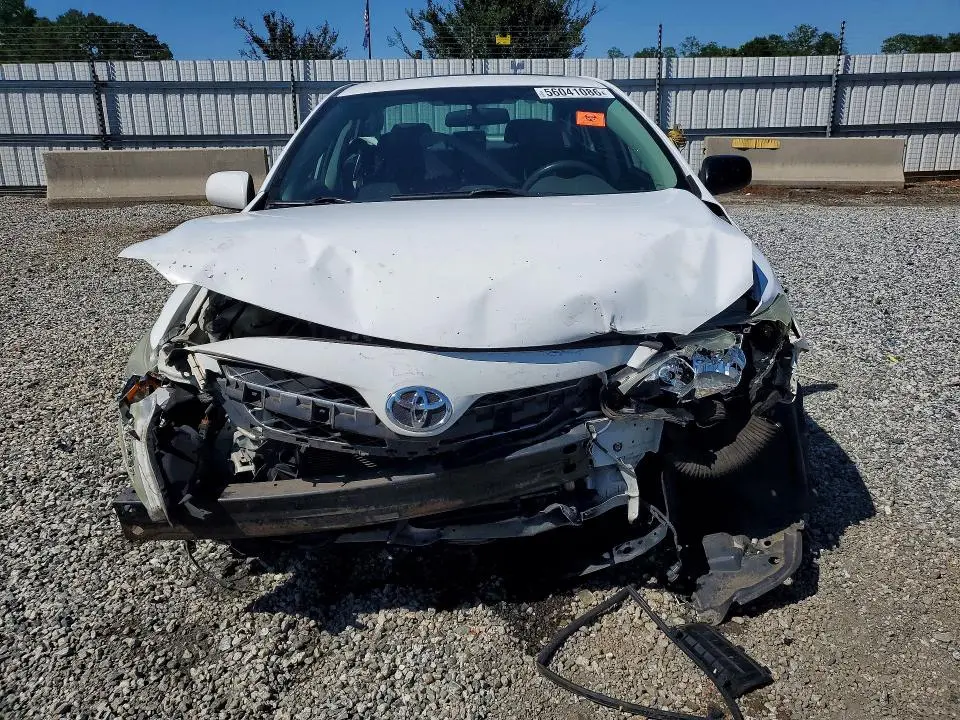 2013 TOYOTA COROLLA S  