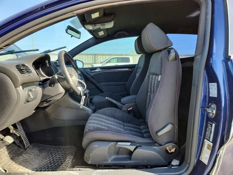 2012 VOLKSWAGEN GTI   