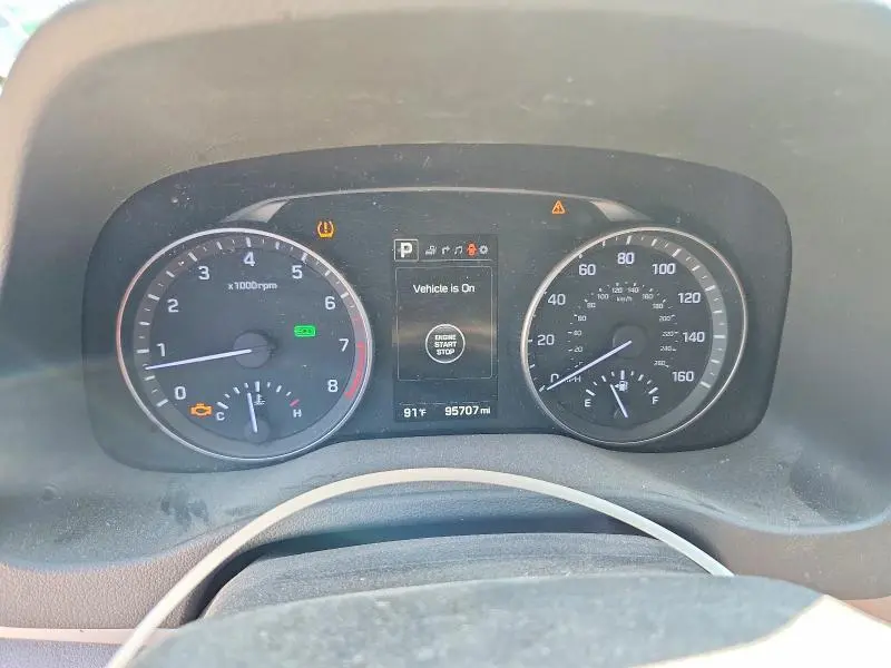 2017 HYUNDAI ELANTRA LIMITED  