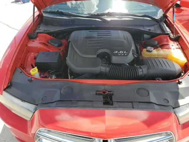 2013 DODGE CHARGER SXT  