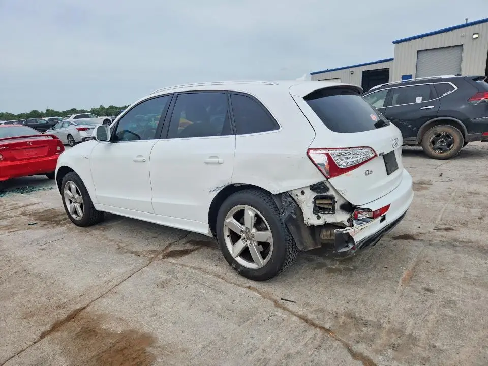 2011 AUDI Q5 PREMIUM PLUS  